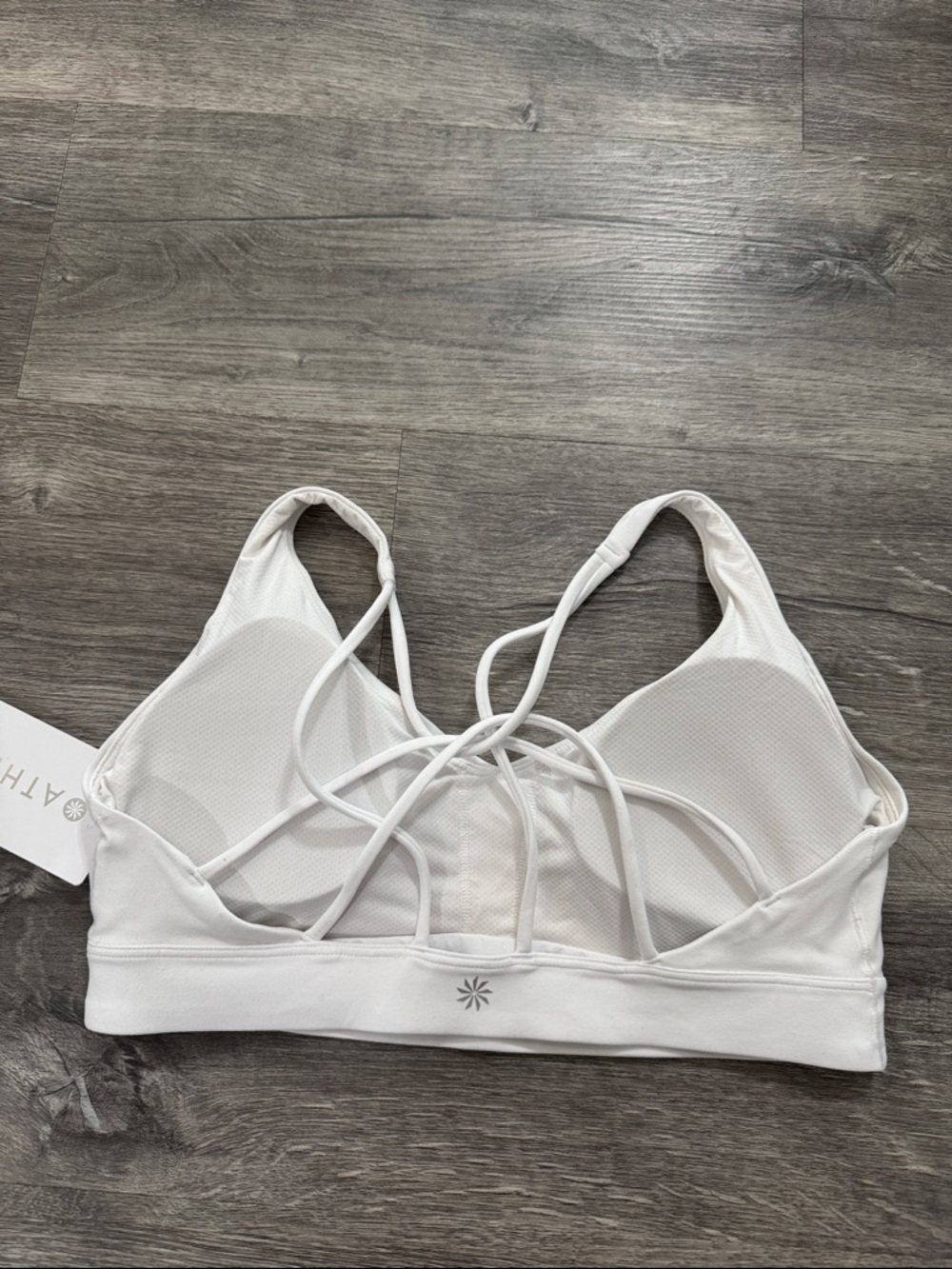 NWT Athleta White Solace Bra Size Medium for A-C Cups - Picture 4 of 9
